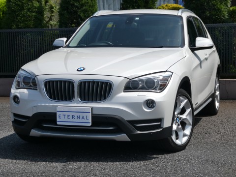 2012年モデル　BMW X1 SDrive 20i Xライン ミネラルホワイトサムネイル
