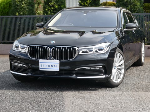 2017年モデル　BMW 7シリーズ 750Li（G12） ブラックサファイアサムネイル